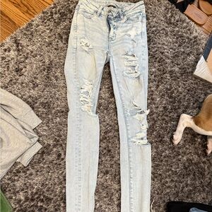 American Eagle Outfitters Light Blue Distressed Skinny Jeans